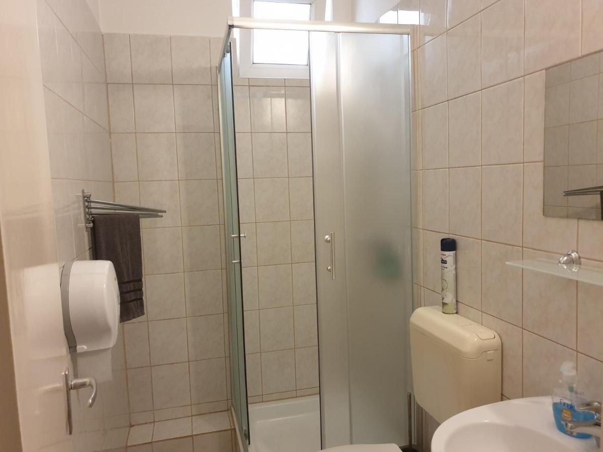 Fertodi Kuria Vendeghaz Otel Dış mekan fotoğraf