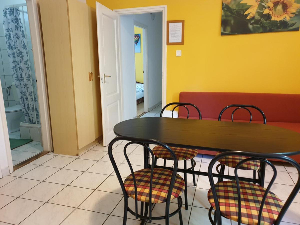 Fertodi Kuria Vendeghaz Otel Dış mekan fotoğraf